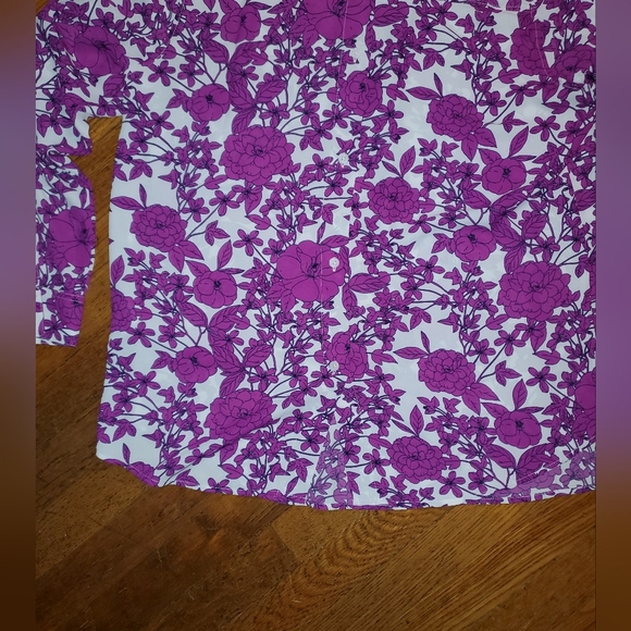 Banana Republic Boyfriend Fit Button Up Long Sleeve Blouse - Picture 6 of 11